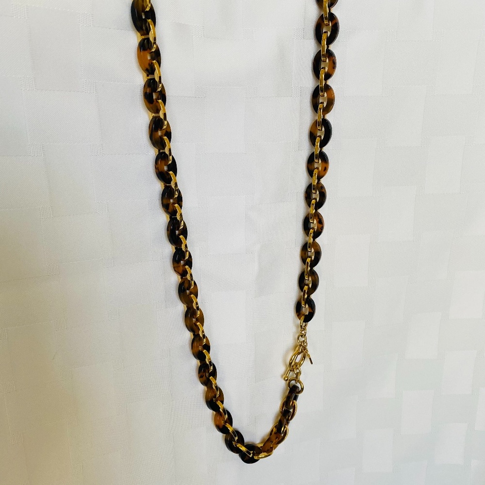 Ann Taylor Tortoise Acrylic Necklace - Picture 2 of 6